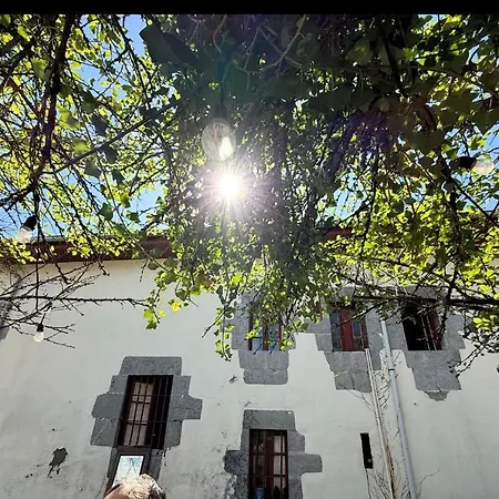 Caserío Vasco De Categoría * Llodio