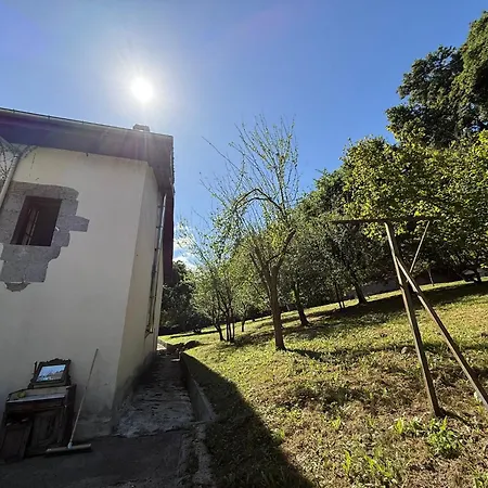 Caserío Vasco con Encanto y Jardines Privados *