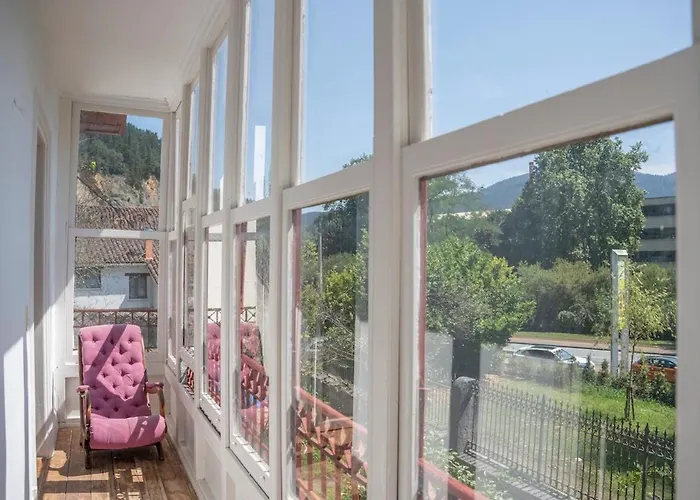 Caserío Vasco con Encanto y Jardines Privados * Llodio