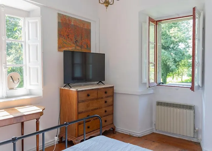 Caserío Vasco con Encanto y Jardines Privados Villa *