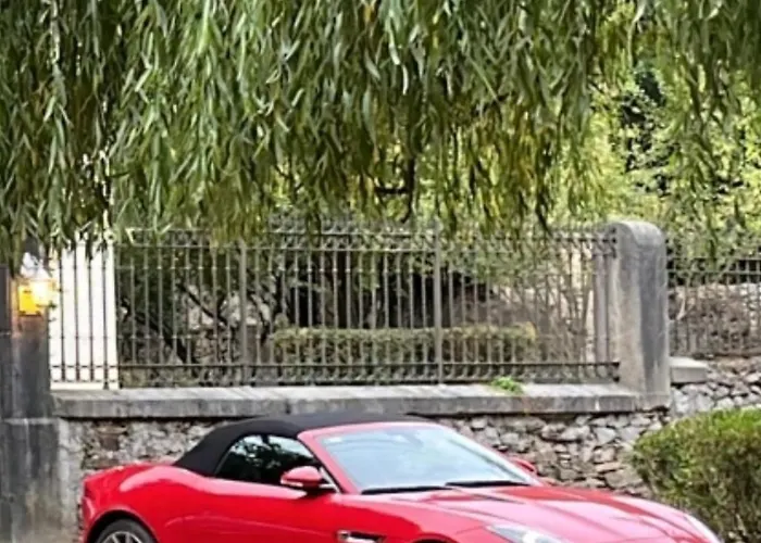 Caserío Vasco con Encanto y Jardines Privados Llodio