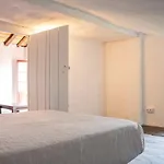 Caserio Vasco 480 M2 Grupos Grandes Con Jardin Y Parking A 15 Min De Bilbao