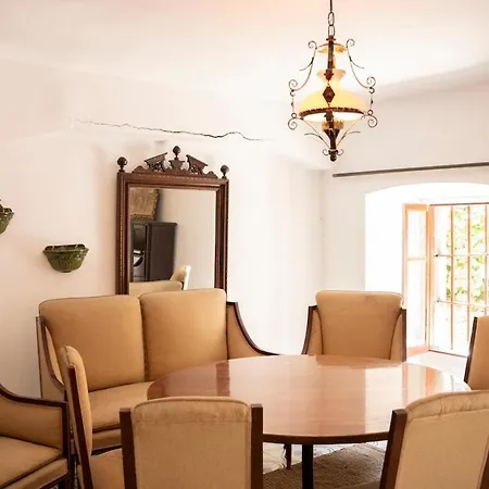 Caserio Vasco De Categoria リョディオ