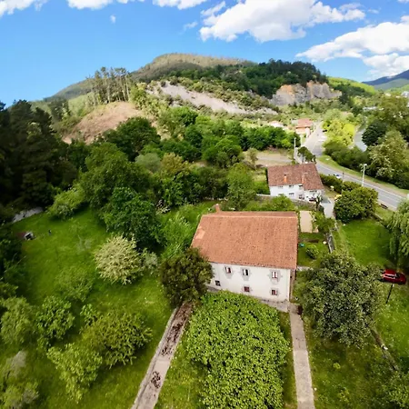 Willa Lutzin Etxea, Caserio Vasco Con Piscina, Jardin Y Parking, A 15 Min De Bilbao
